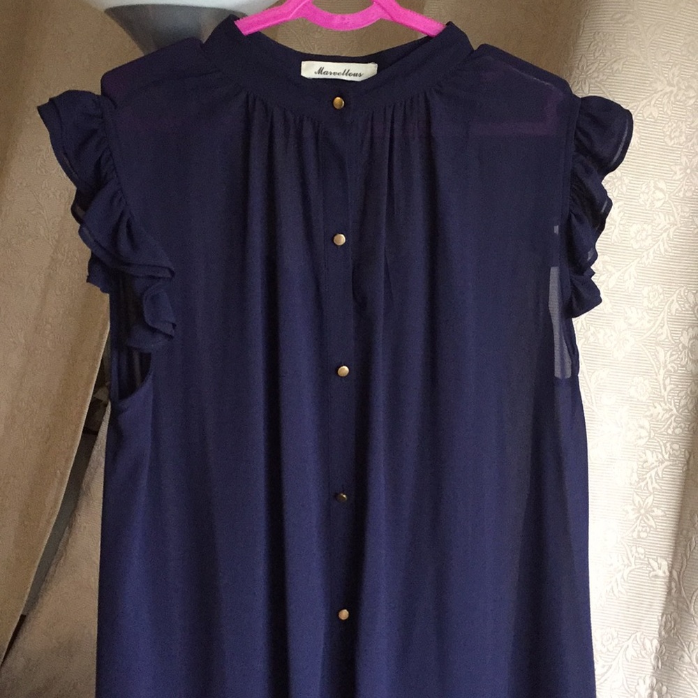 Dress - Picture 2 of 4